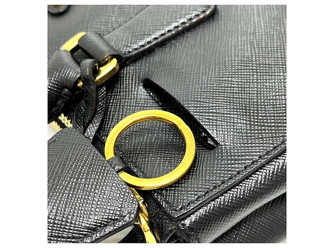 Borsa a mano Prada in pelle Saffiano nera Nero - vista 11