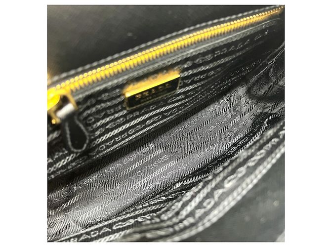 Borsa a mano Prada in pelle Saffiano nera Nero - vista 12
