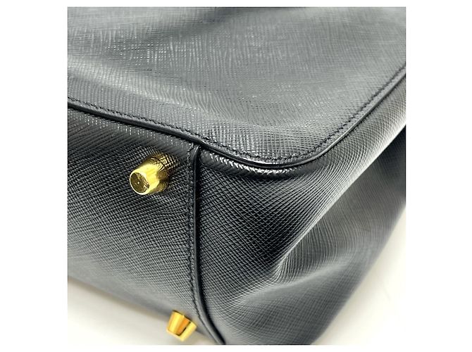 Borsa a mano Prada in pelle Saffiano nera Nero - vista 9