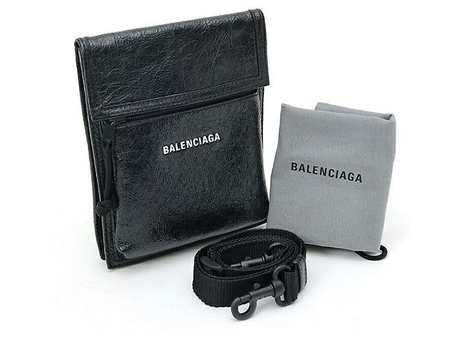 Borsa a tracolla Balenciaga Explorer Pouch Nero - vista 8