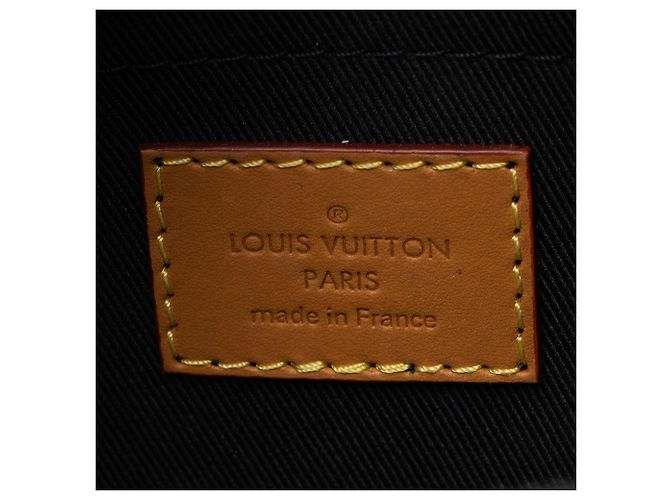Louis Vuitton x NIGO Giant Damier Ebene Monogram Canvas Mini Soft Trunk Nero - vista 8