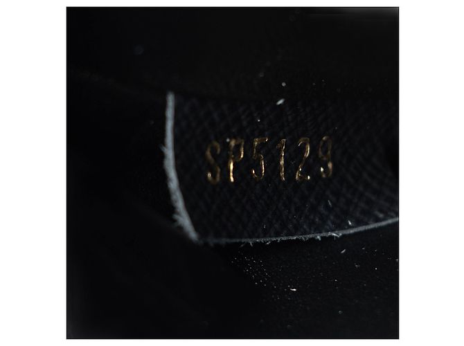 Louis Vuitton Twist Gürtel-Chain-Wallet aus Epi-Leder Schwarz - Ansicht 6