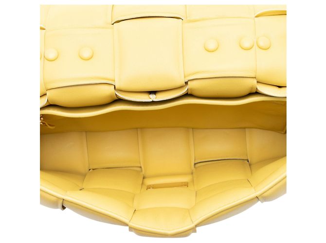 Borsa a tracolla Maxi Cassette con catena in nappa Bottega Veneta Giallo - vista 6