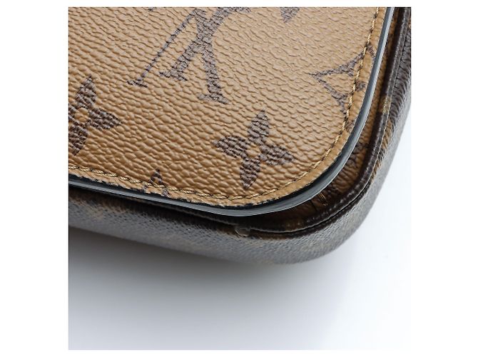 Borsa a tracolla Louis Vuitton Reverse Monogram Pochette Metis Marrone - vista 9