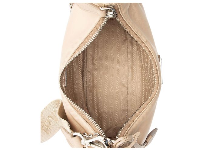 Prada Tessuto Re-Edition 2005 Crossbody Marrone Beige - vista 6