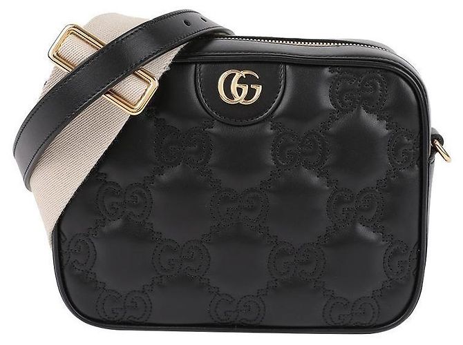 Gucci Matelassé Small Handbag Black - view 2