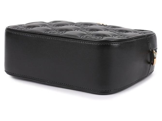 Gucci Matelassé Small Handbag Black - view 5