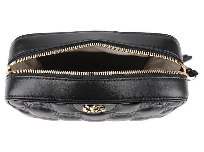 Gucci Matelassé Small Handbag Black - view 6