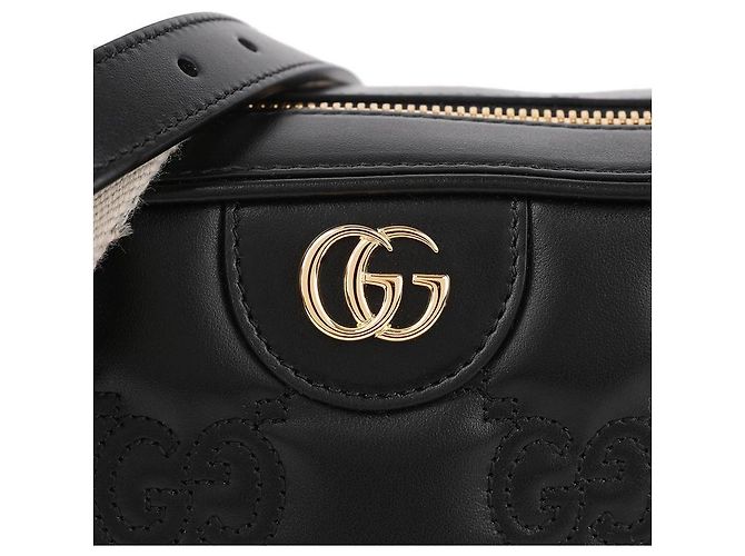 Gucci Matelassé Small Handbag Black - view 8