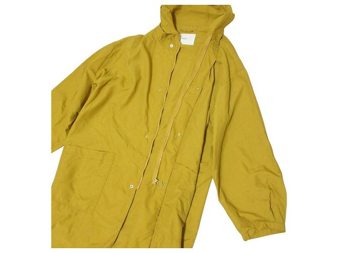 Autre Marque Abrigo largo con capucha MidiUmi de nailon Amarillo - vista 6