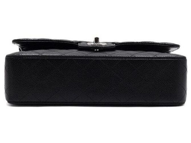 Chanel Borsa a tracolla media in pelle caviar nera classica con catena argentata Nero - vista 8