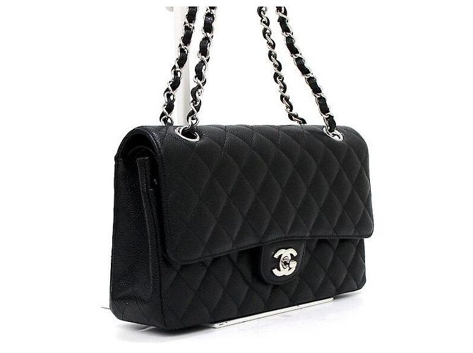 Chanel Borsa a tracolla Classic Medium in caviale nero con catena argentata - vista 4