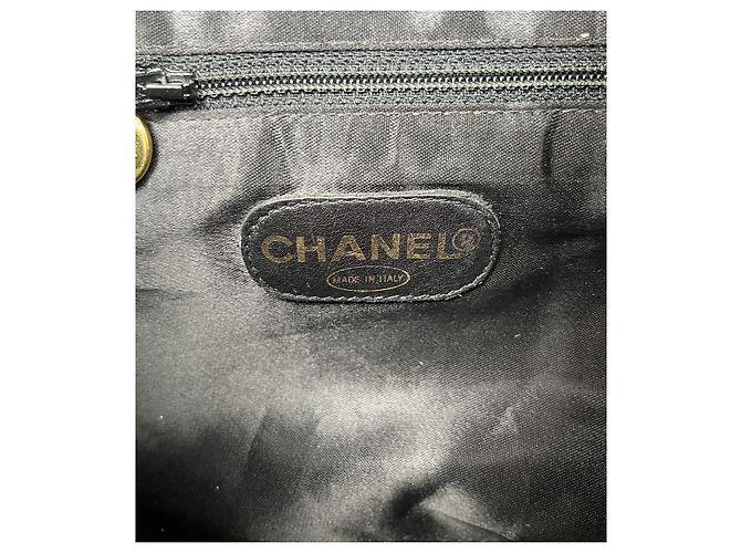 Chanel Gesteppter Rucksack in Schwarz - Ansicht 13