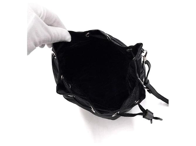 Prada Borsa secchiello Black Re-Nylon con tracolla a coulisse Nero - vista 5