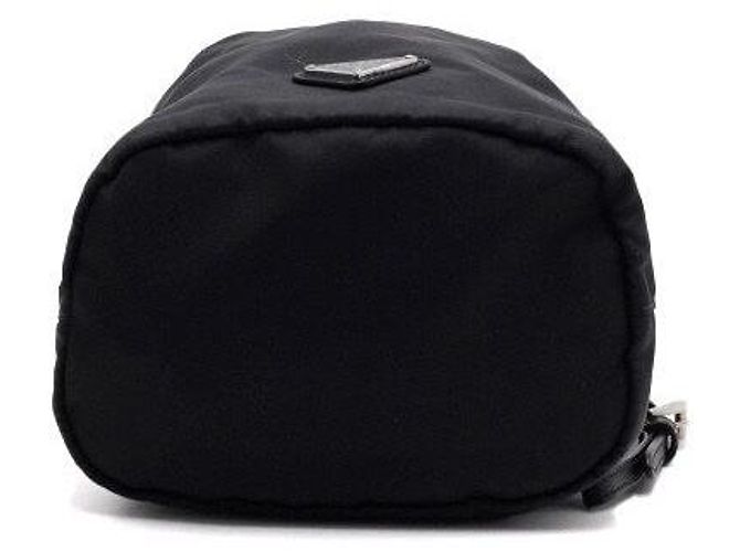 Prada Borsa secchiello Black Re-Nylon con tracolla a coulisse Nero - vista 6