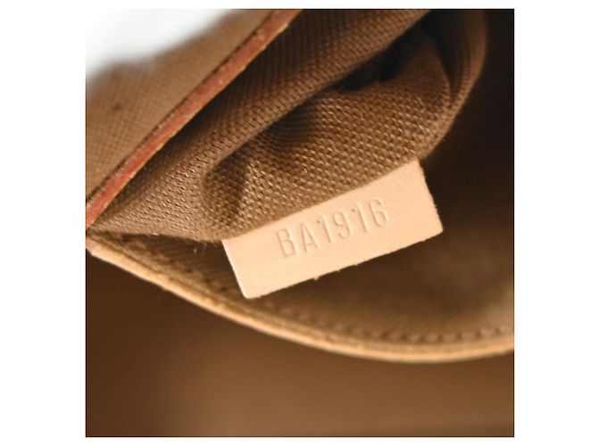 Louis Vuitton Alma Monogram PM Marrone - vista 5