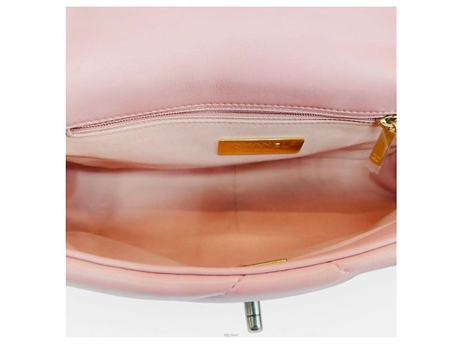 Chanel Borsa a tracolla media in pelle d'agnello Rosa - vista 5
