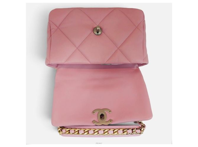 Chanel Borsa a tracolla media in pelle d'agnello Rosa - vista 6
