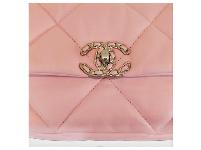 Chanel Borsa a tracolla media in pelle d'agnello Rosa - vista 7