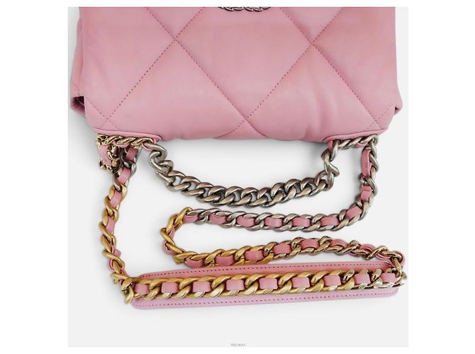 Chanel Borsa a tracolla media in pelle d'agnello Rosa - vista 8