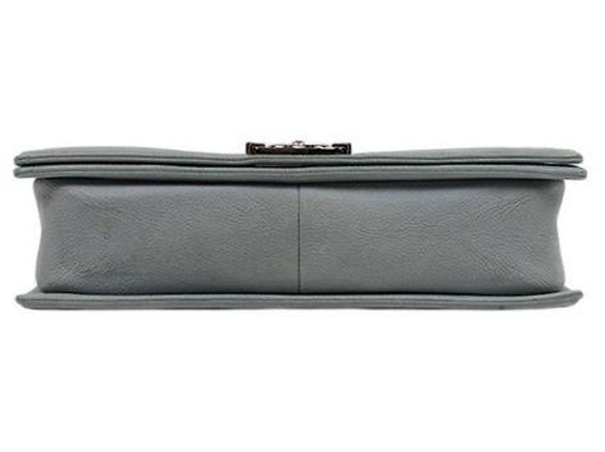 Chanel Borsa a tracolla Large Boy in pelle caviar grigia Marrone - vista 4