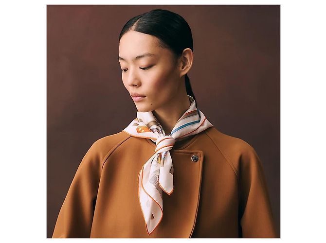 Hermès Foulard Carré in seta da donna Arancione - vista 3