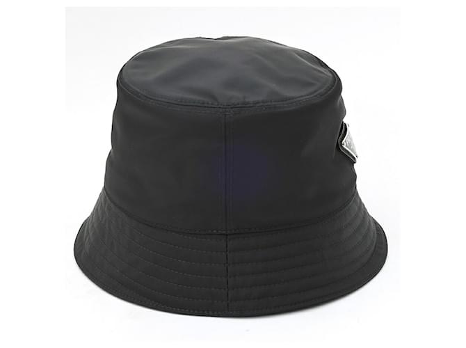 Prada Re-Nylon Triangle Bucket Hat Schwarz - Ansicht 4