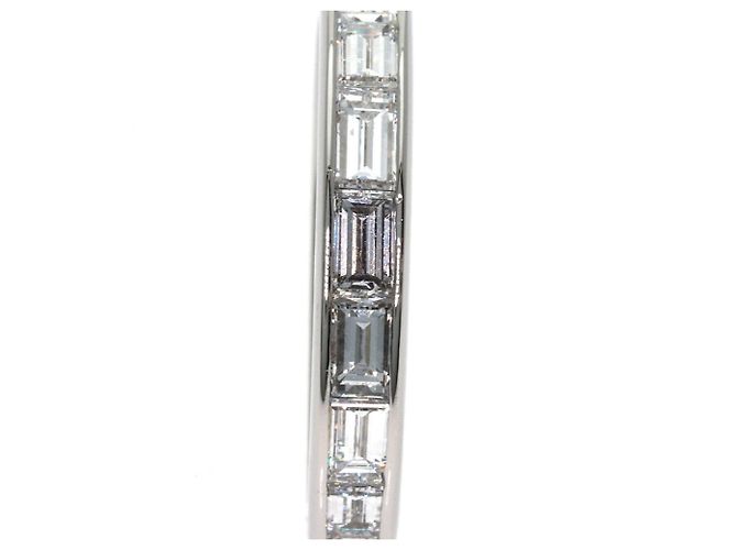 Harry Winston Full Eternity Ring mit Baguette-Diamanten - Ansicht 6