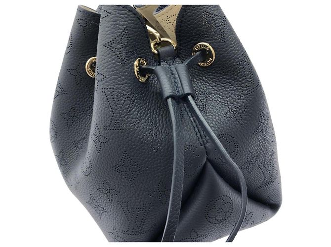 Borsa a tracolla Louis Vuitton Mahina Bella Rosso - vista 5