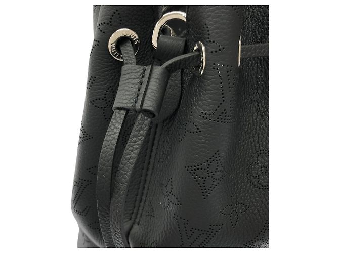 Borsa Louis Vuitton Mahina Bella Tote M59200 Nero - vista 5