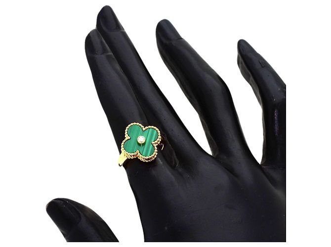 Bague Van Cleef & Arpels Vintage Alhambra - vue 6