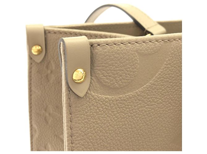 Borsa Louis Vuitton Monogram Empreinte OnTheGo MM Grigio - vista 3