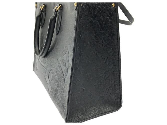Borsa Louis Vuitton Monogram Empreinte OnTheGo MM Nero - vista 3