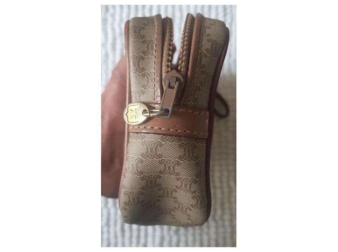 Céline Beauty case Celine Triomphe Canvas Marrone Beige - vista 9