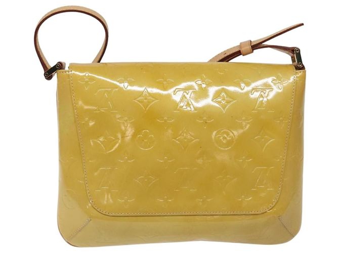 Louis Vuitton Thompson Street Monogram Vernis Medium Beige - vista 2