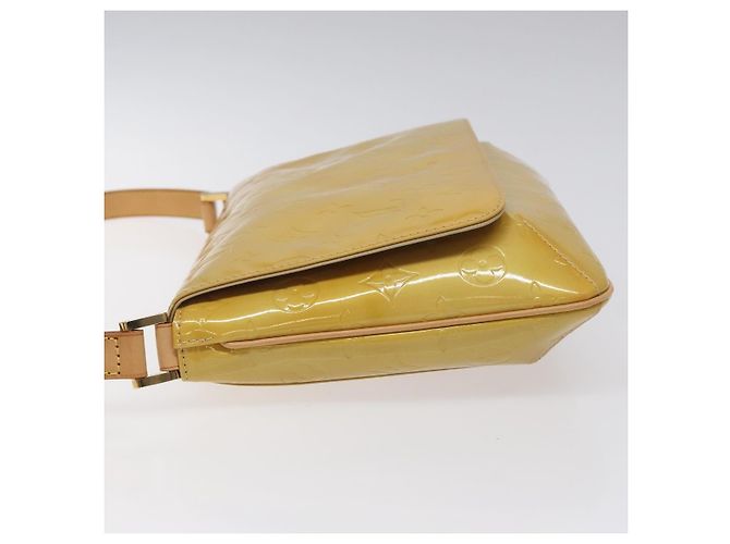 Louis Vuitton Thompson Street Monogram Vernis Medium Beige - vista 4