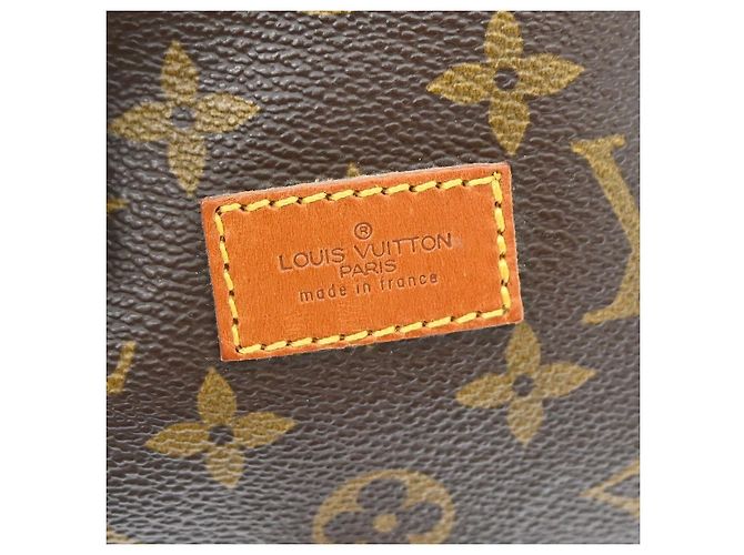 Louis Vuitton Saumur Monogram 35 Marrone - vista 4