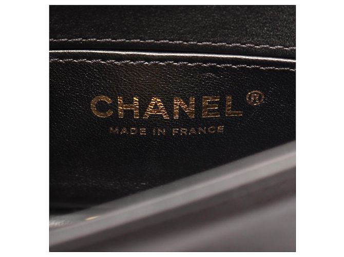 Borsa a tracolla Chanel Boy Mini Chevron V-stitch Nero - vista 4