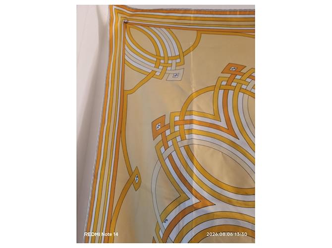 Emilio Pucci Foulard in seta stampato Bianco Beige Giallo - vista 6