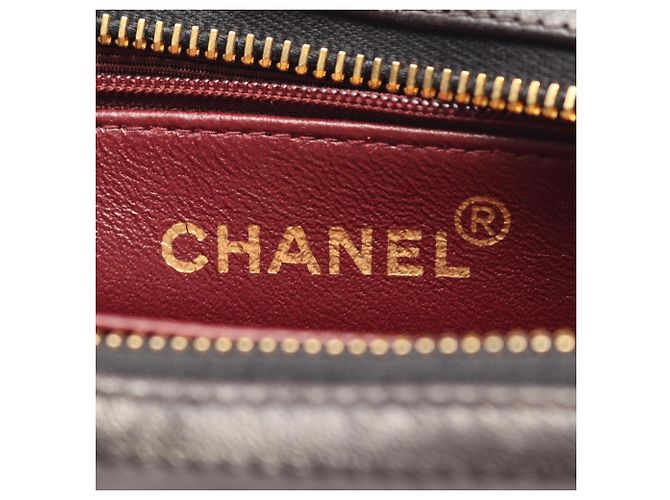 Borsa Chanel Coco Mark Second Bag Nero - vista 4