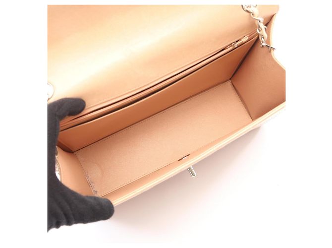 Borsa a tracolla Chanel Large Matelassé in pelle d'agnello rosa - vista 3
