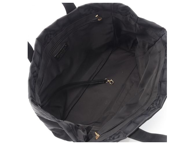 Borsa Tote Chanel New Travel Line MM Nero - vista 3