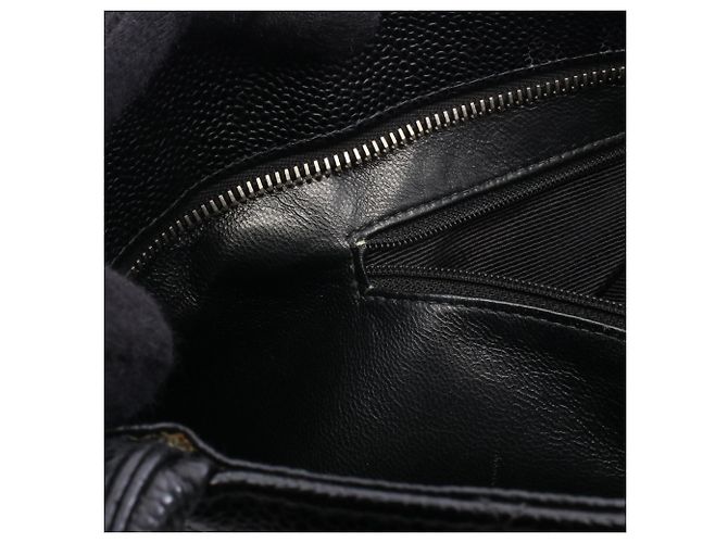 Borsa Tote Chanel Reissue in pelle di vitello martellata nera Nero - vista 6