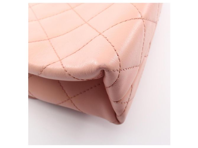 Borsa a spalla Chanel Matelassé Logo Rosa - vista 12