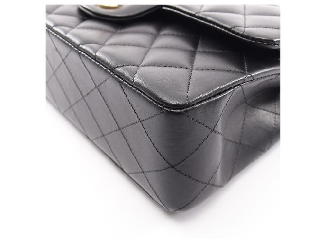 Borsa a tracolla Chanel Matelassé Double Flap Nero - vista 8
