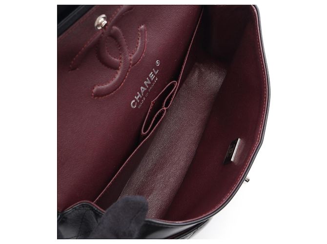 Borsa a tracolla Chanel Matelassé Double Flap Nero - vista 3