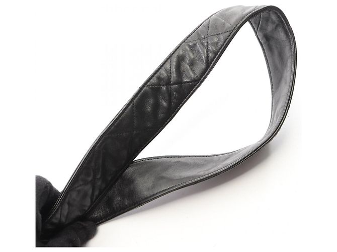 Borsa a tracolla Chanel Matelassé Nero - vista 13
