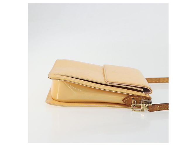 LOUIS VUITTON Monogram Vernis Motto Pouch Marshmallow Pink M91312 LV Auth 196217 - vista 3