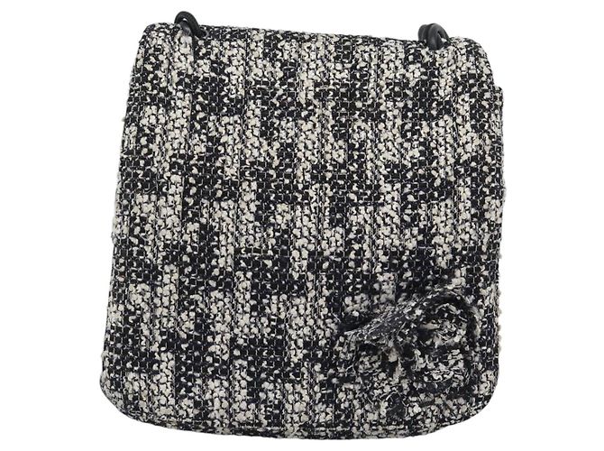 Borsa a tracolla CHANEL Chain Camelia tweed Black Silver CC Auth 196017M Nero Argento - vista 13