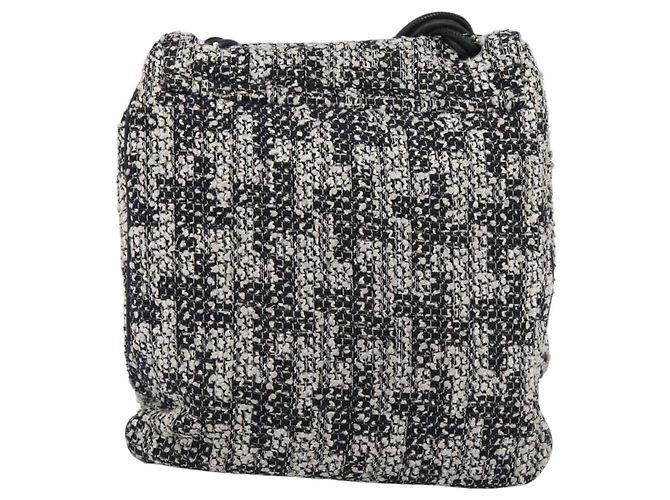 Borsa a tracolla CHANEL Chain Camelia tweed Black Silver CC Auth 196017M Nero Argento - vista 2